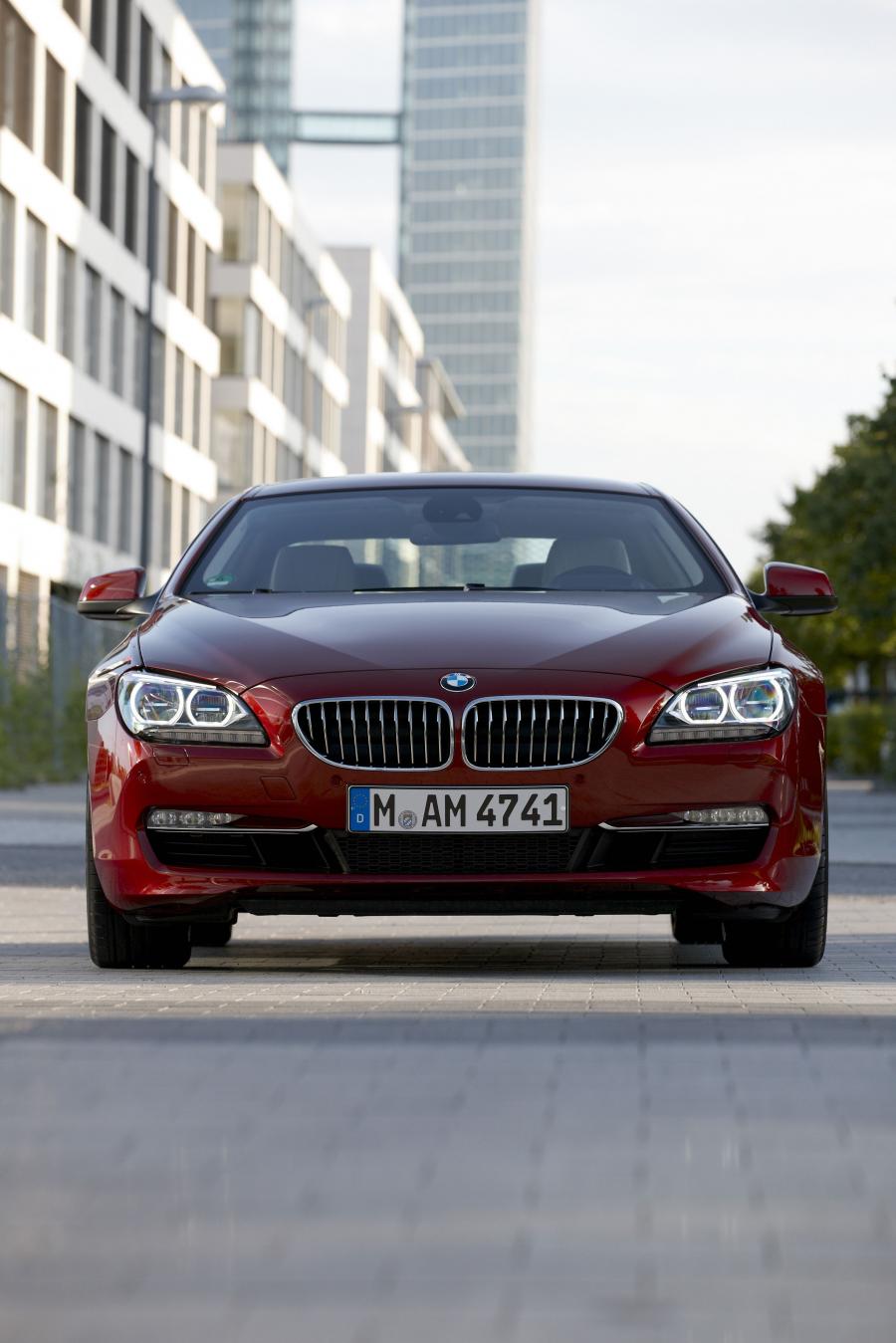  BMW 640i Coupe 2011 года  (фото 69 из 100)